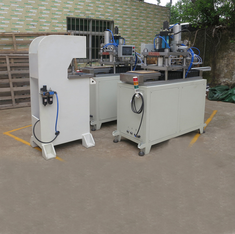 雙滑臺(tái)增壓模切機(jī)